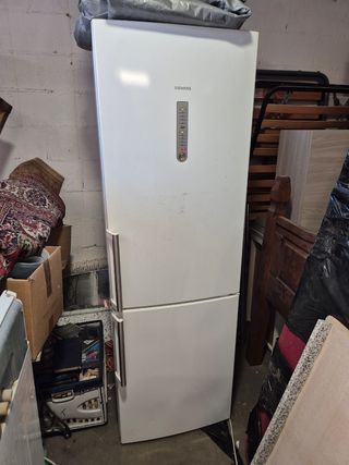 Nevera Siemens 185cm No Funciona