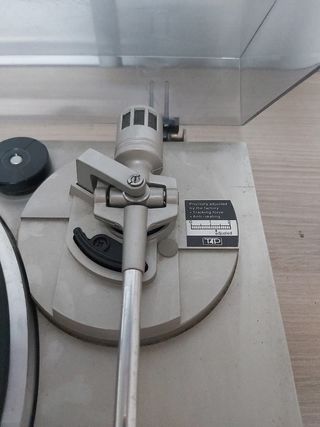 Giradischi Technics SL-B210