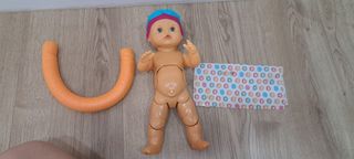 Muñeca Nenuco nadadora
