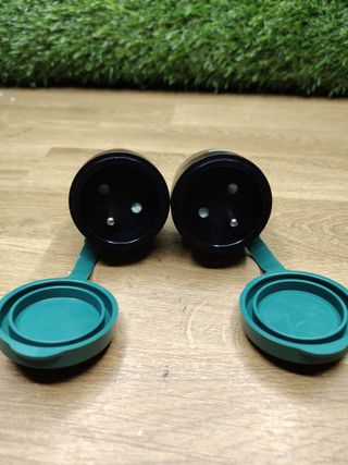 Mini enchufes SURNICE