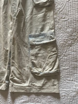 Pantalones Cargo Pull & Bear - 32
