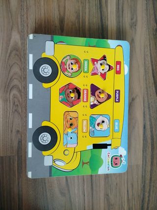 Puzzle de madera Cocomelon 