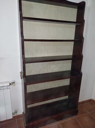 Estantería madera antigua