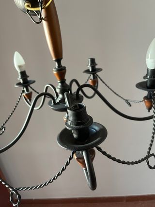 Lote de dos arañas 5 luces madera metal
