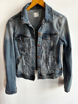 Chaqueta vaquera de mujer de Lefties, talla L 