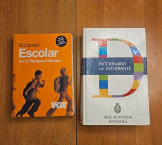 2 DICCIONARIOS DE CASTELLANO Y DE CATALÁN