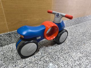 Correpasillos moto niño Imaginarium
