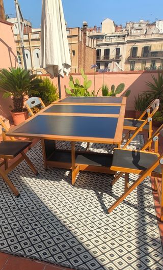 Mesa plegable Foppapedretti + 4 sillas