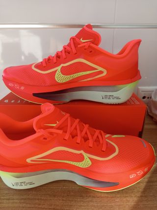 Nike Zoom Fly 6 - 45.5