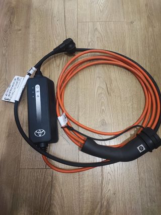 Cable de carga original Toyota, conector 220V