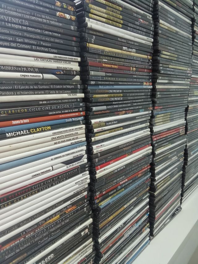 Gran lote de 5000 Peliculas DVD Slim antes 2500