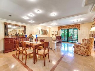 Casa adosada en alquiler en Lomas de Marbella Club - Puente Romano en Marbella