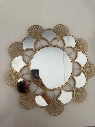 Espejo dorado decorativo