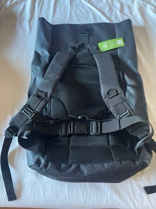 Mochila Hankook Halfar negra impermeable