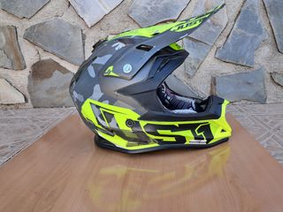 Casco Just1 Motocross - Negro/Amarillo