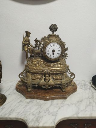 Reloj bronce antiguo - Marmol