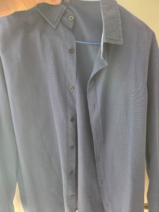Camisa azul marino manga larga