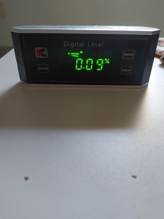 Nivel digital 0.09%