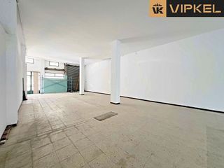Local comercial en venta en Betanzos