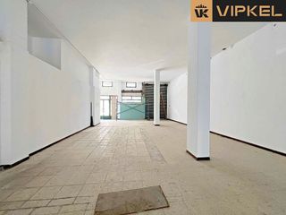 Local comercial en venta en Betanzos