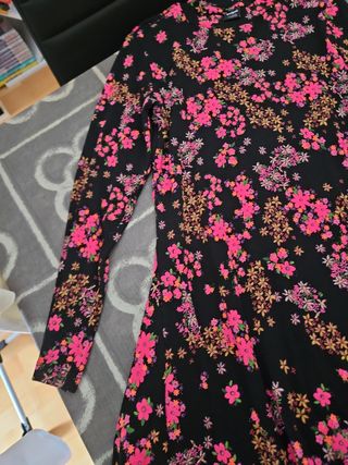 Vestido Desigual flores M