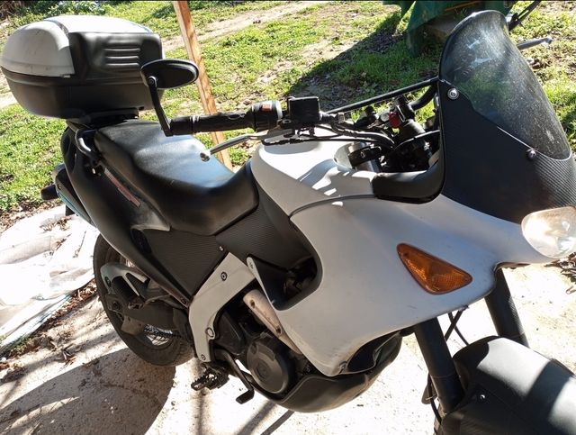 Aprilia Pegaso 650 (1999) - Despiece