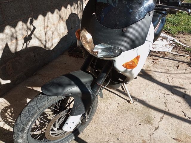 Aprilia Pegaso 650 (1999) - Despiece