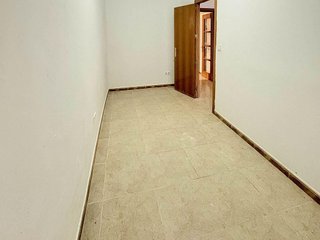 Local comercial en venta en Olesa de Montserrat