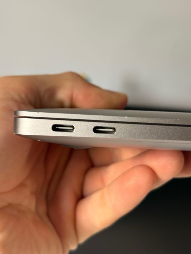 MacBook Air Retina 13