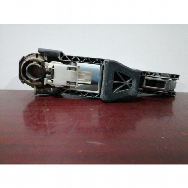 Maneta exterior trasera izquierda Seat Ibi