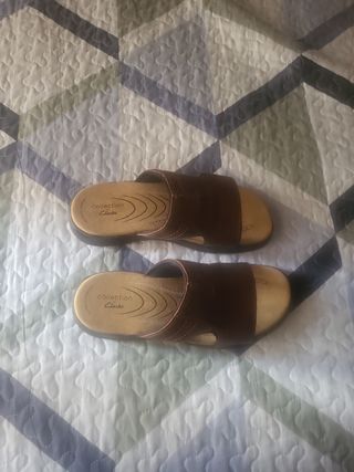 Sandalias Clarks Marrón - Talla 41.5
