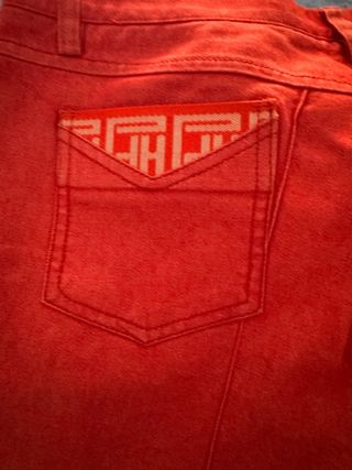 Pantalones Pedro del Hierro rojos