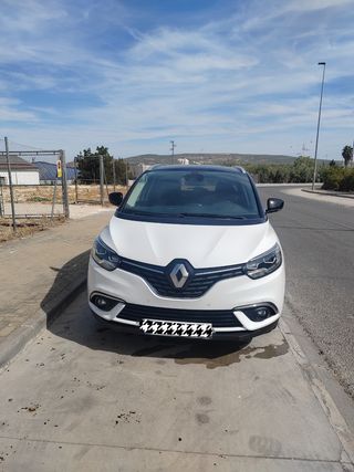 Renault Grand Scenic 2017