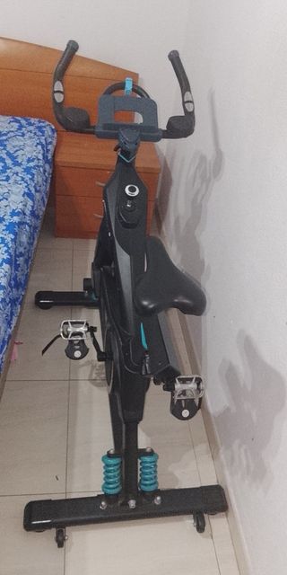 Bicicleta estática seminueva