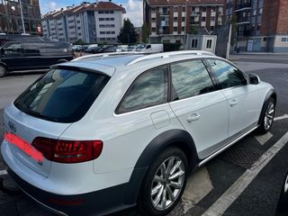 Audi A4 Allroad 2012