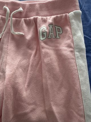 Pantalones deportivos Gap niña rosa
