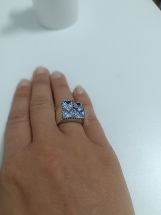 Anillo plata cristales lilas