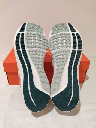 Zapatillas Nike Air Zoom Pegasus 39 - Gris-Verde