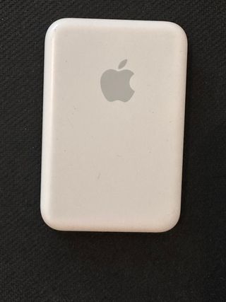 Apple MagSafe Battery Pack