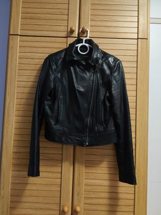 Chaqueta Mango piel negra
