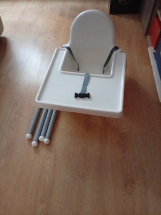 Trona Ikea c/bandeja y cinturón