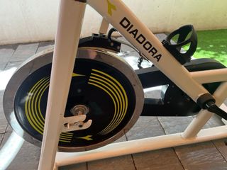 Bicicleta estática Diadora. Spinning