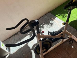 Bicicleta estática Diadora. Spinning
