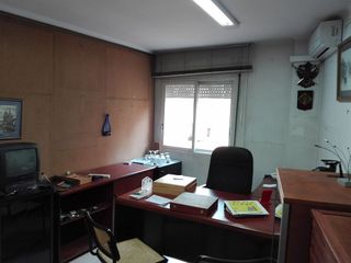 Oficina en alquiler en Eixample Nord – La Devesa en Girona