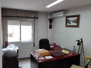 Oficina en alquiler en Eixample Nord – La Devesa en Girona
