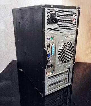 TORRE INTEL ASUS QuadCore Q9300 - 4GB RAM 500HD
