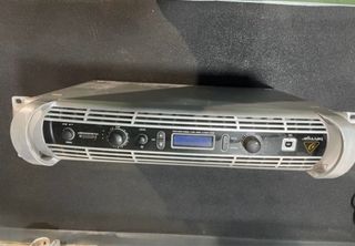 Amplificador Behringer 6000W