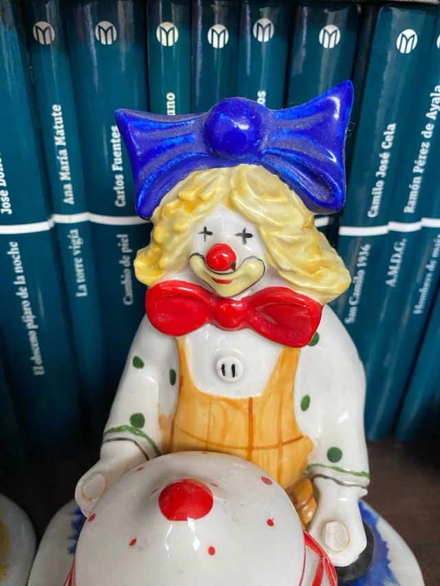 2 figuras payaso Artenosa