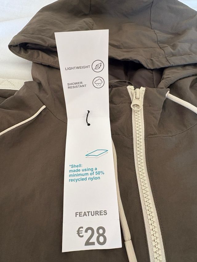 Chaqueta cortavientos Primark M