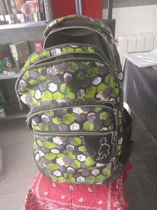 Mochila Infantil  con ruedas - Verde y Gris marca 